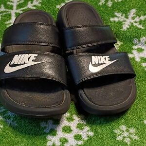 Nike Kids Black Slide Sandals